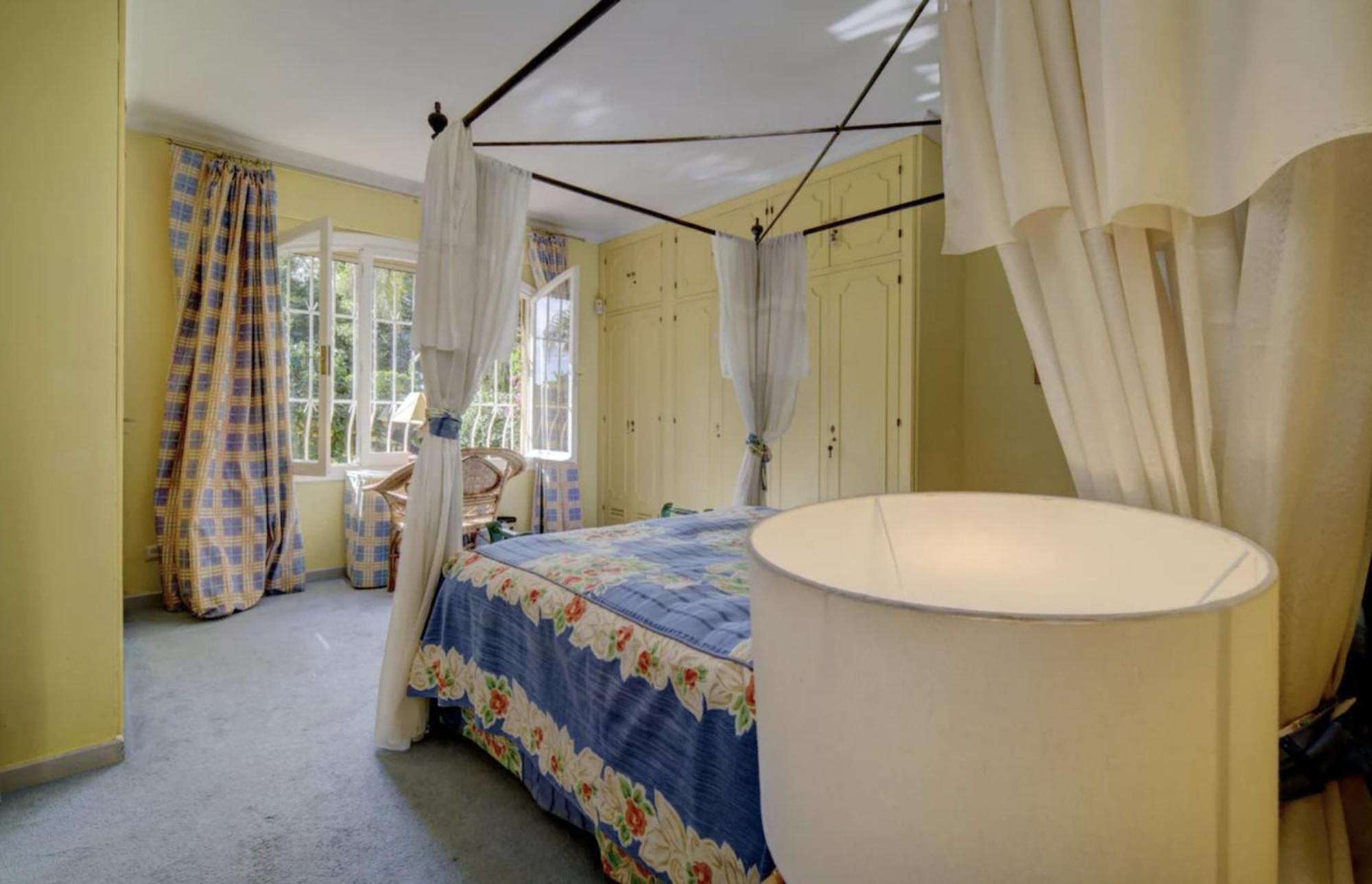 3088 Luxury Oasis Villa
