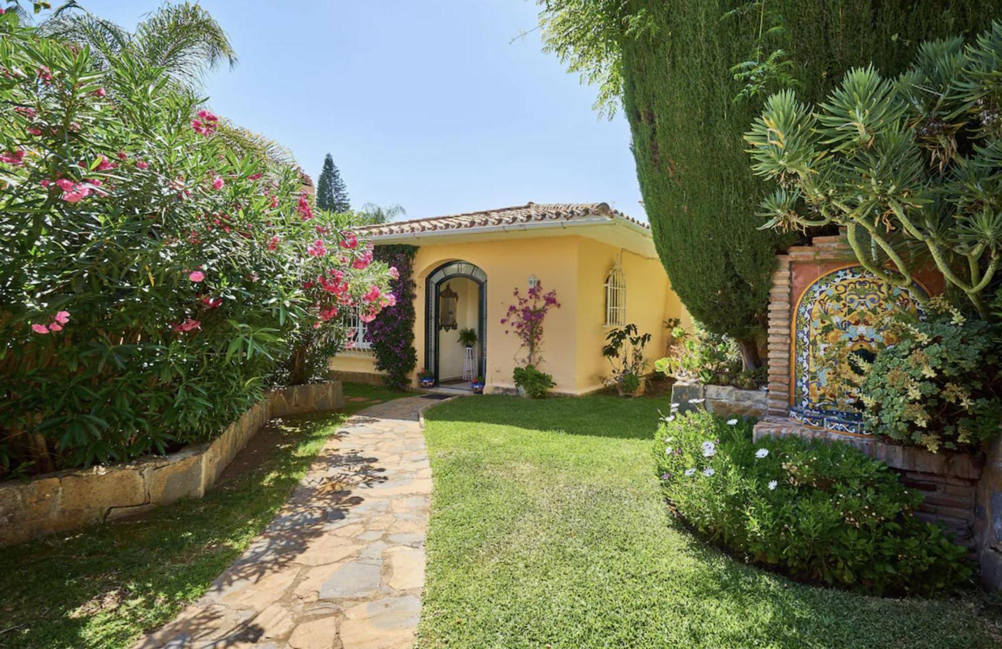 3088 Luxury Oasis Marbella